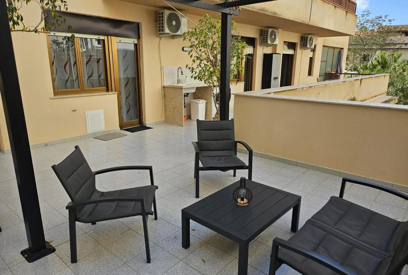 Casa Nino' Apartment Palermo 0*,
